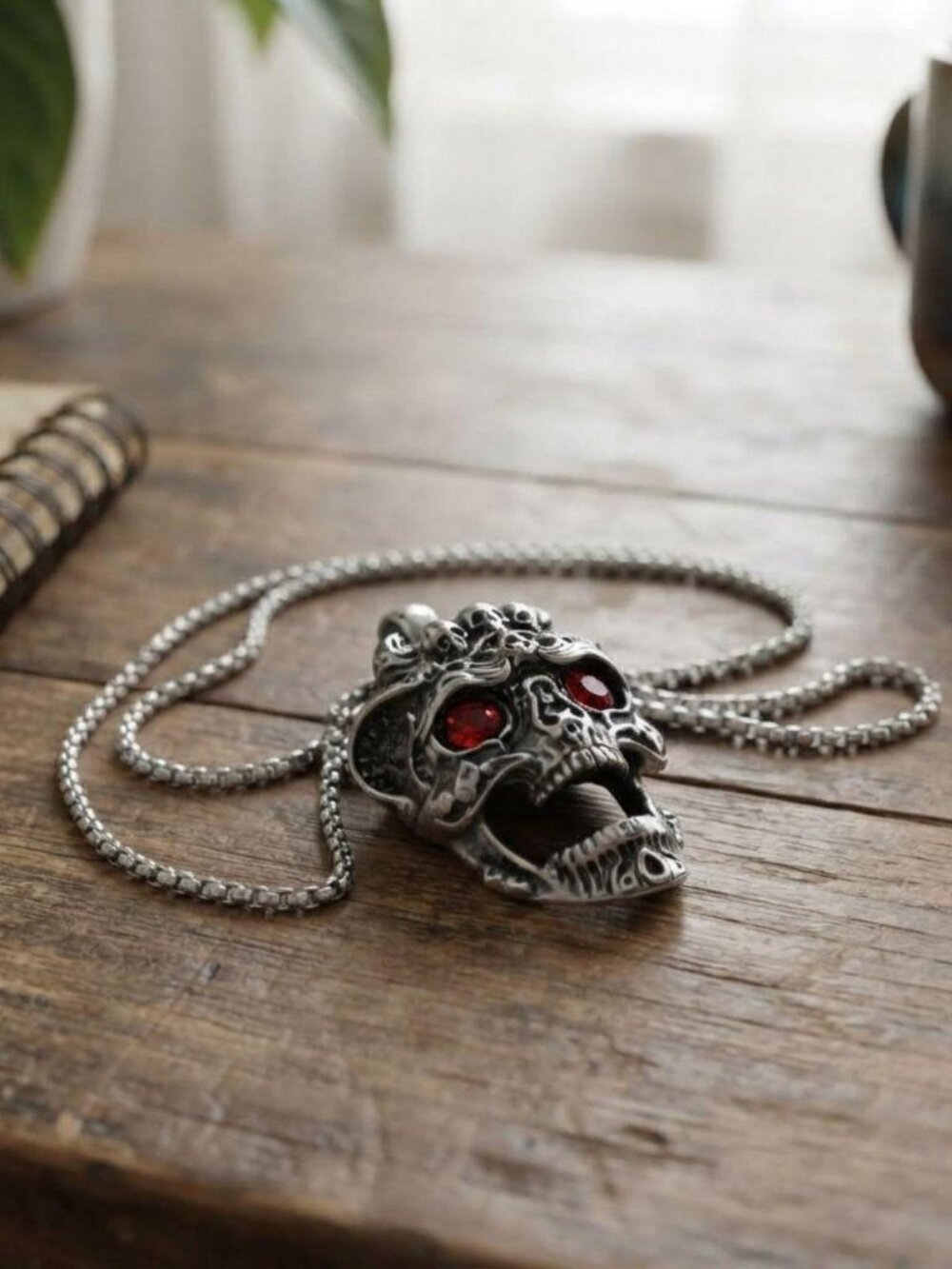Mens stainless steel simple skull pendant necklace silvery